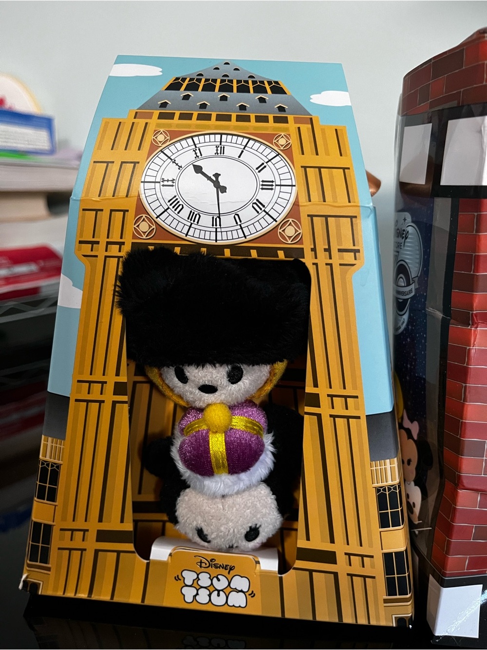 Disney Tsum Tsum London Set from Around the World Series (Discontinued)